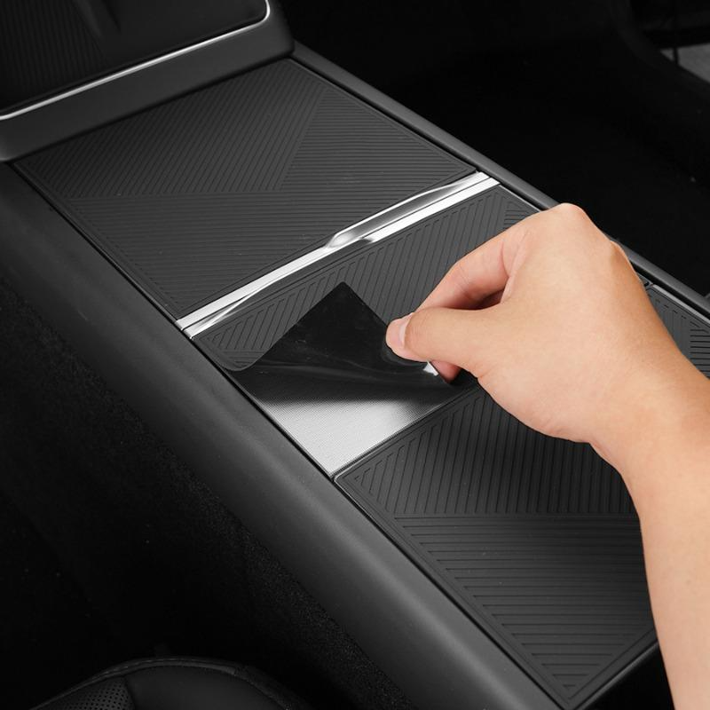 for Tesla Model 3 (2021-2023) & Model Y (2021-2024) & Model 3 Highland (2024+) & Model Y Juniper (2025 2026) New Version Mobile Phone Car Holder Silicone Instrument Panel Navigation Special Accessories