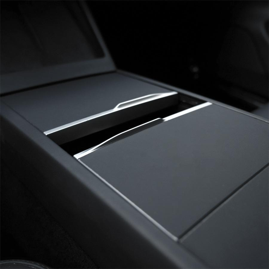 [ Glue-Free Instalation ]For Tesla Model 3 Highland 2024 2025 & Model Y Juniper 2025 Accessories Center Control Panel Silicone Protective Pad, Non-Slip and Wear-Resistant, Protects the Center Control Panel and Increases Aesthetics