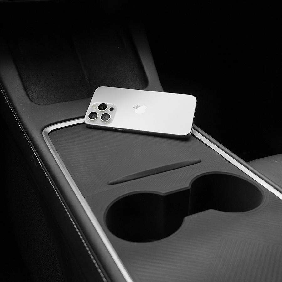 [ Glue-Free Instalation ] 1 Set Center Console Silicone Wrap Kit with Car Cup Holder for Tesla Model 3 2021-2023 / Model Y 2021-2024 Car Storage Organizers Car Storage Bag